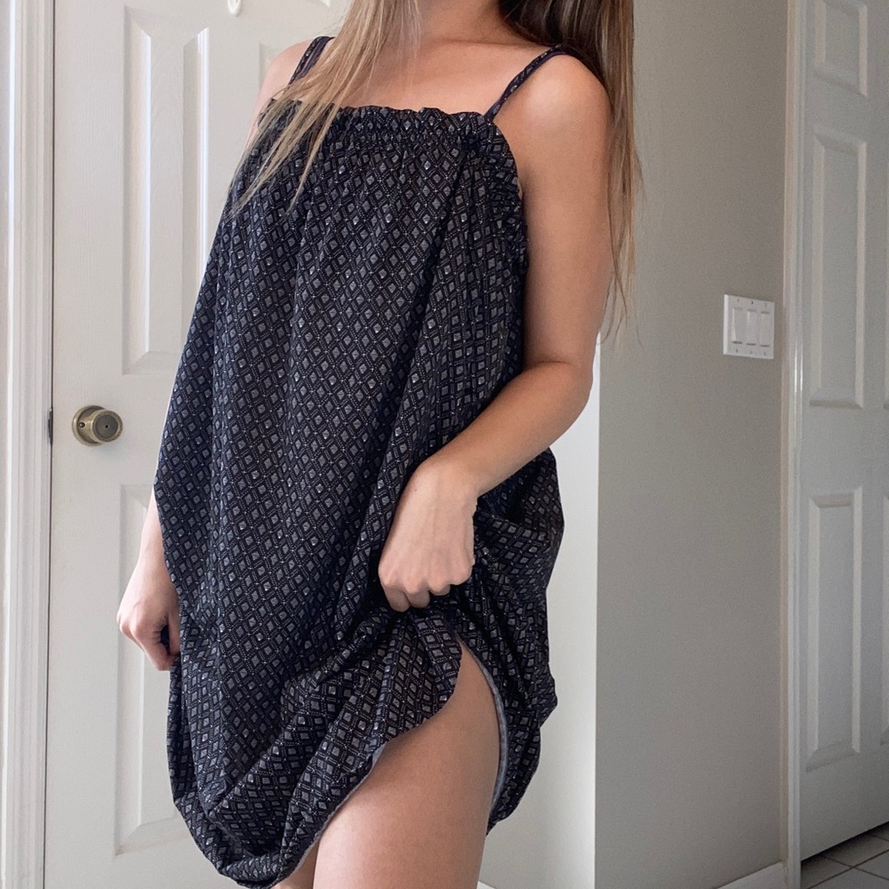 3/$25 Black H&M Dress